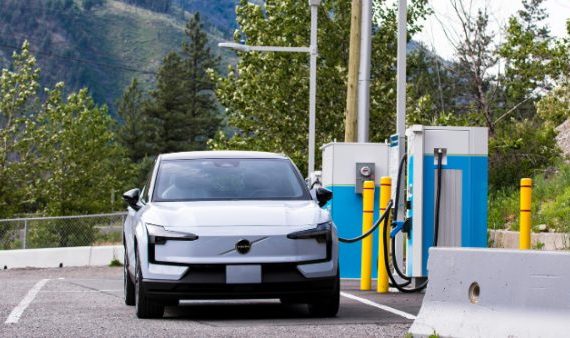 Federal EV Rebates Return: How to Access Up to $5,000 in Canada
